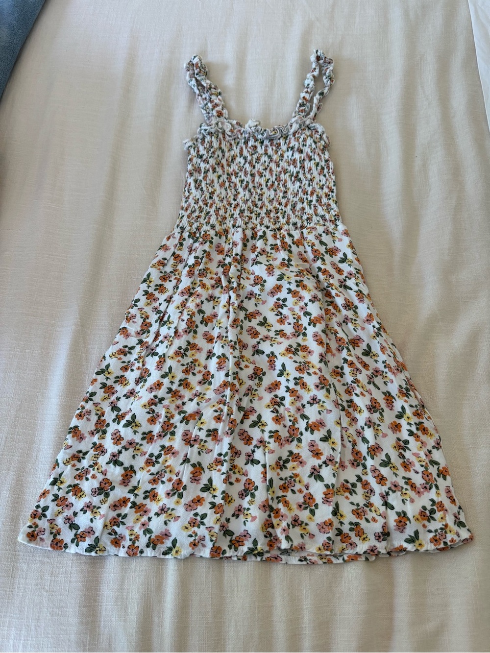La Hearts White Floral Smocked Sundress
